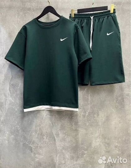 Костюм мужской