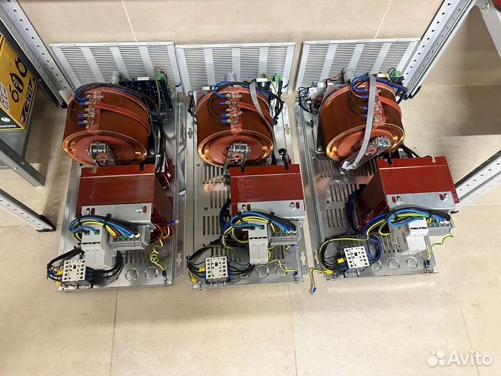 Стабилизатор напряжения Vega 7-15/5-20