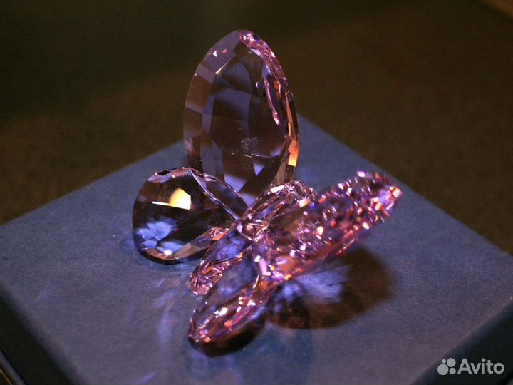 Коллекционная фигурка бабочка Swarovski