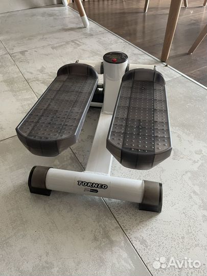 Тренажер степпер torneo