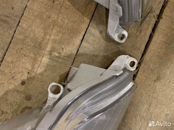 Фары toyota mark 2 100