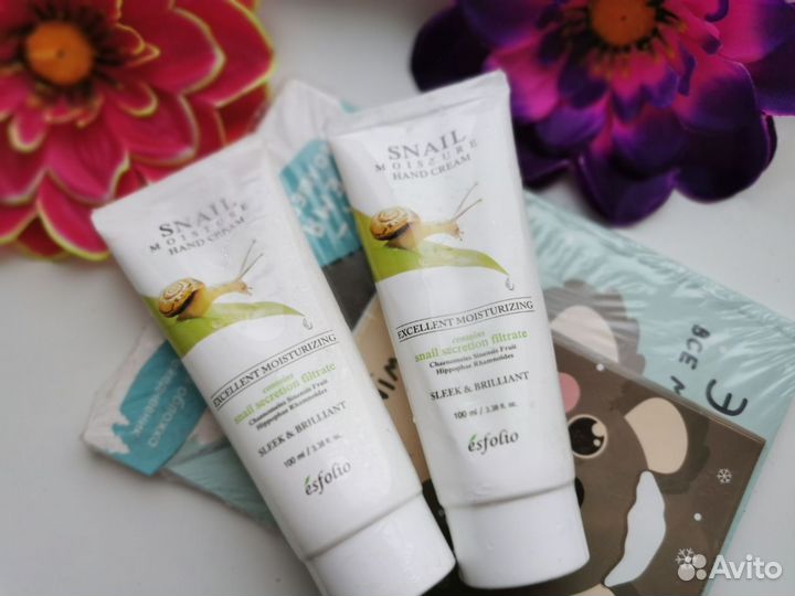 Крем, скраб для рук, пилка для ногтей, лаки