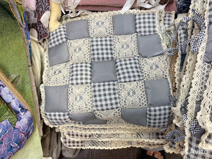 Сидушки на стулья