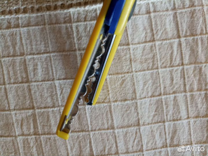 Фигурный ножницы