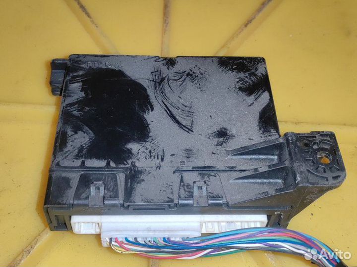 Электронный блок Toyota Auris E150 1ZR 2009