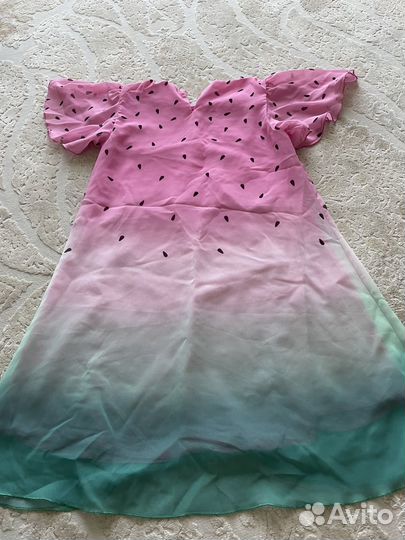 Платье на девочку