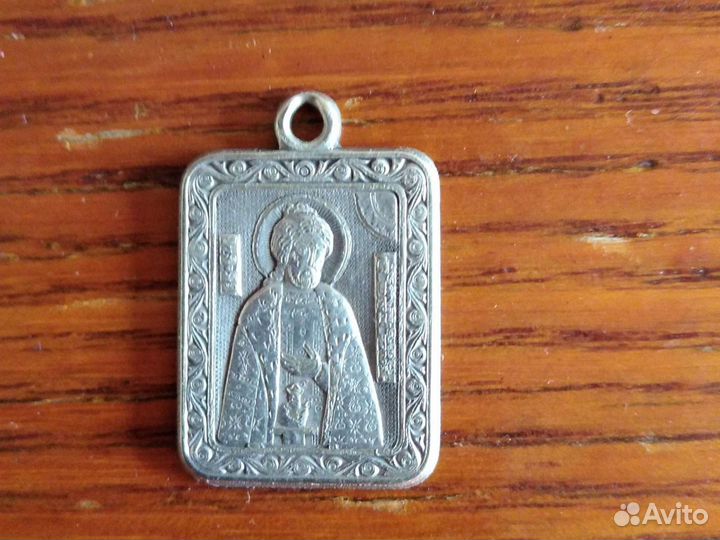 Иконка серебряная