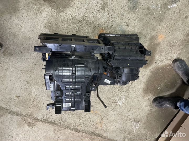 Отопитель Печка салона Kia Ceed 2 JD