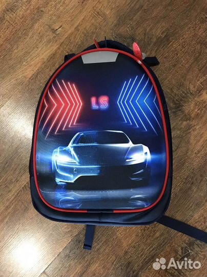 Рюкзак школьный