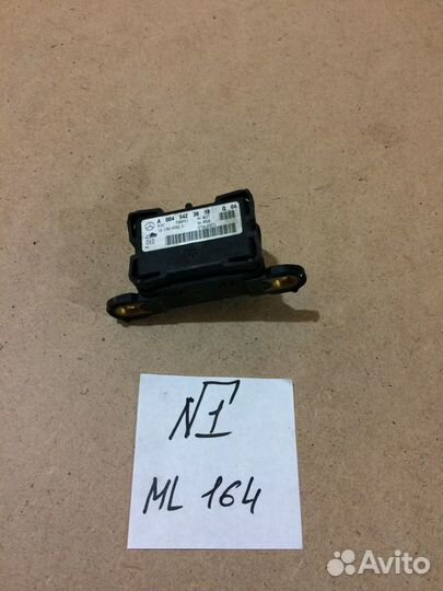 Датчик ускорения mercedes ML W164 A0045423918