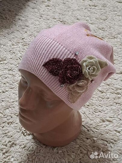 Шапка весенняя новая для девочки