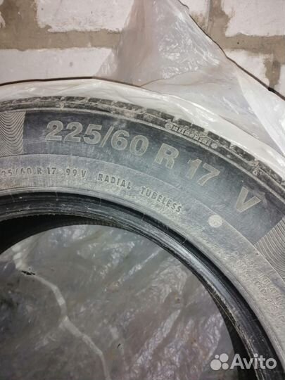 Continental ContiPremiumContact 5 225/60 R17