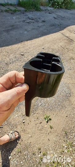 Автомобильный держатель для напитков и телефона