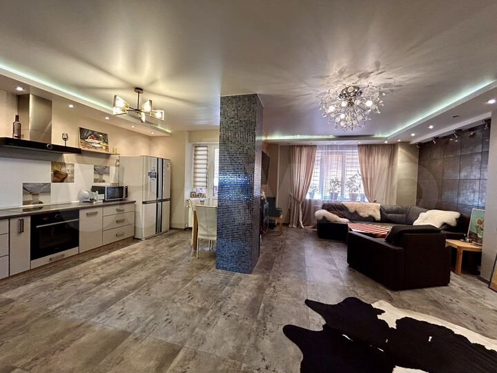 3-к. квартира, 90,7 м², 2/17 эт.