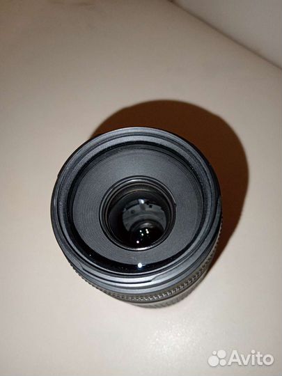 Объектив для Canon