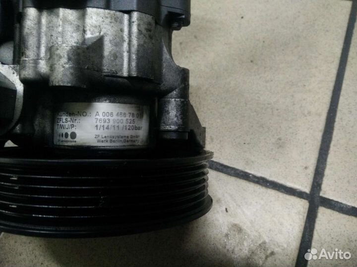 Насос гидроусилителя sprinter om651 А006466780