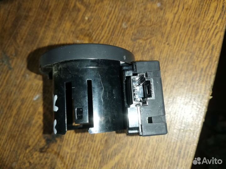 Замок зажигания Лада Ларгус