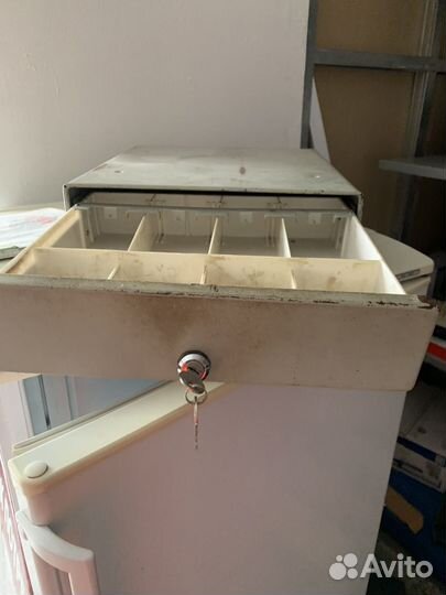 Ящик металлический