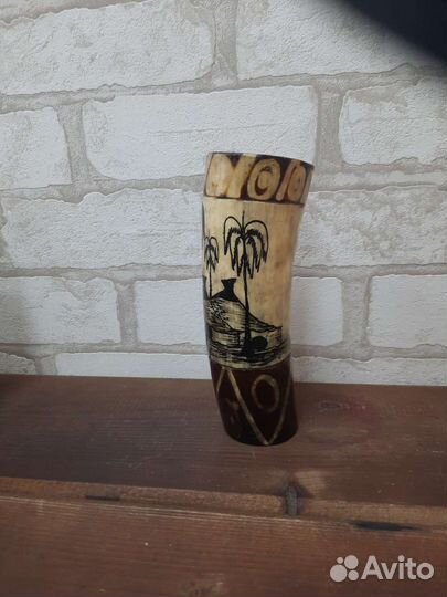Ваза из рога