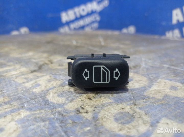 Кнопка стеклоподъемника Mercedes-Benz W220 седан