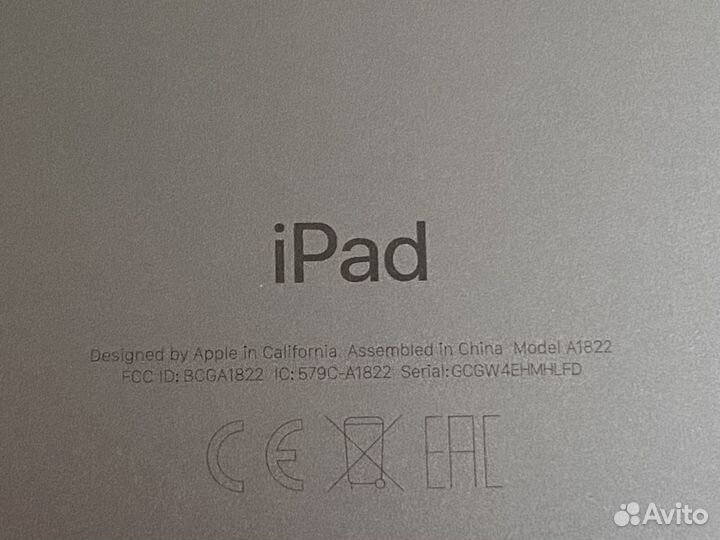 iPad 5 поколения wifi 128gb space gray