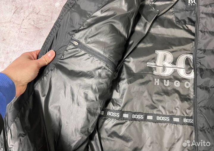 Куртки Boss надежные