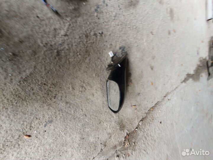 Правое зеркало на вортекс эстина 2012г