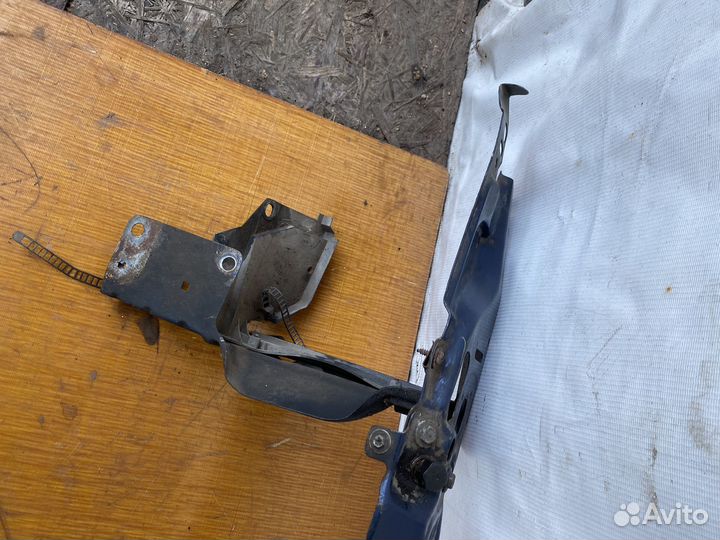 Передняя панель Ауди 80 B4 Audi Телевизор