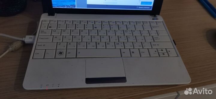 Ноутбук Asus 11'' (нетбук)