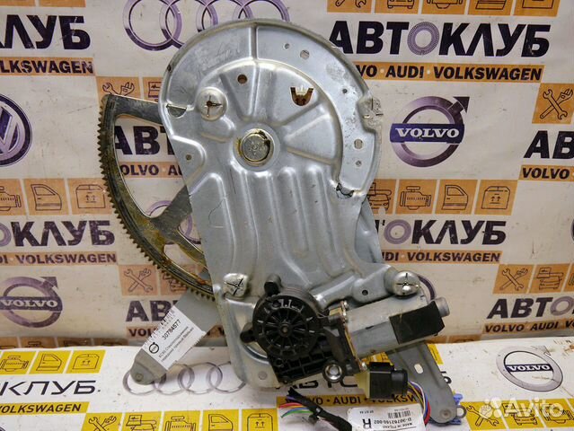 Стеклоподъемник передний правый Вольво XC90