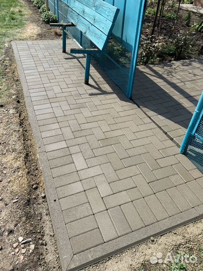 Укладка тротуарной плитки