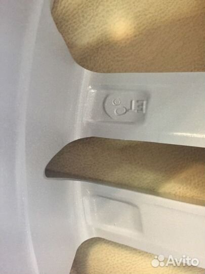 Диск литой 16*6,5 ifree 5*108 Ет50 63,35 Moskva