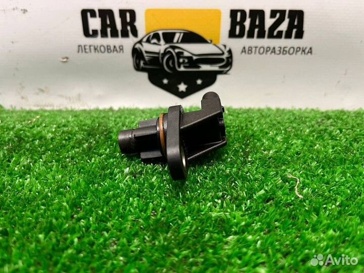 Датчик положения распредвала Mercedes-Benz C-class