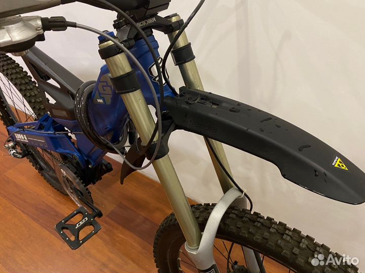 Велосипед downhill GT DHi Pro 2008