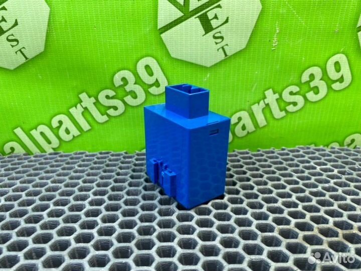 Реле дворников Mazda Mpv LW5W GY-DE 2.5 2001