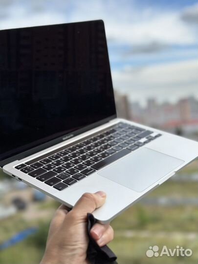 Apple MacBook Pro 13 2020