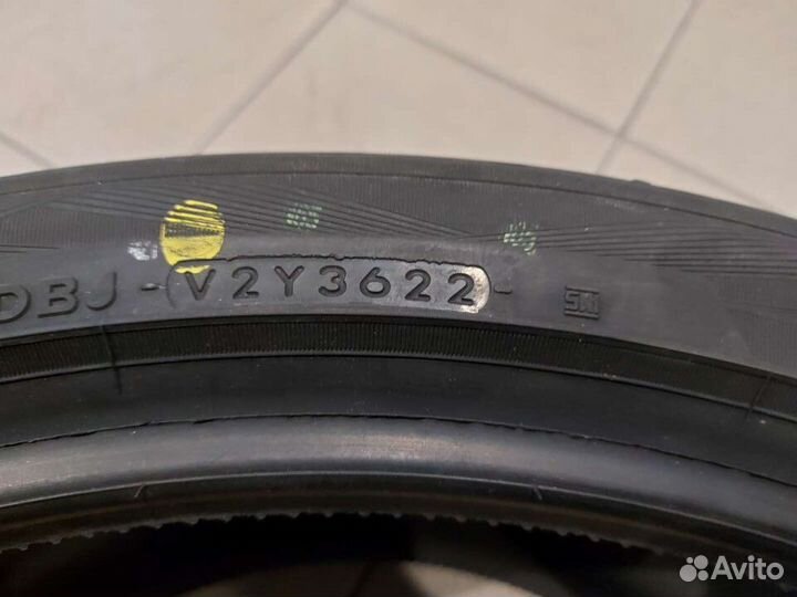 Yokohama Advan Sport V105 285/35 R22 и 315/30 R22