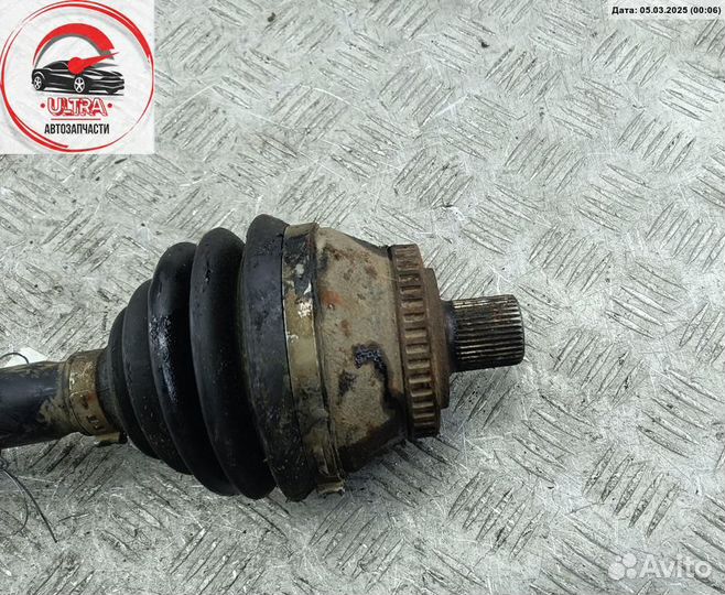 Полуось передняя левая б/у Audi A4 B7 (2004-2008) 8E0407271BE