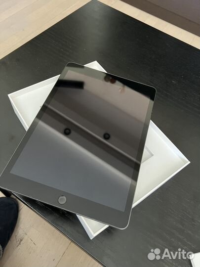 Планшет apple iPad 9 поколения 64gb
