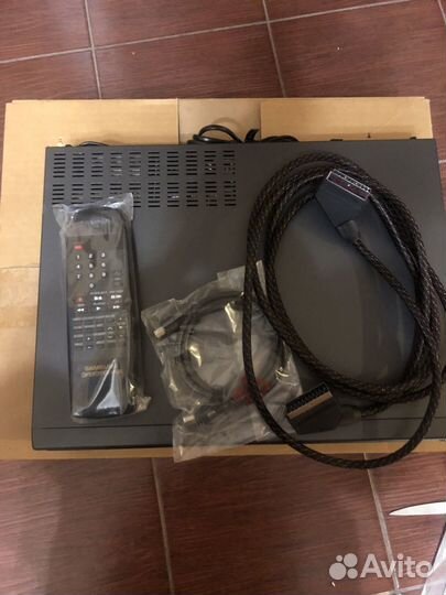 Кассетный магнитофон Samsung, вм-1230, новый