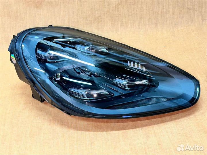 Фара комплект Porsche Cayenne