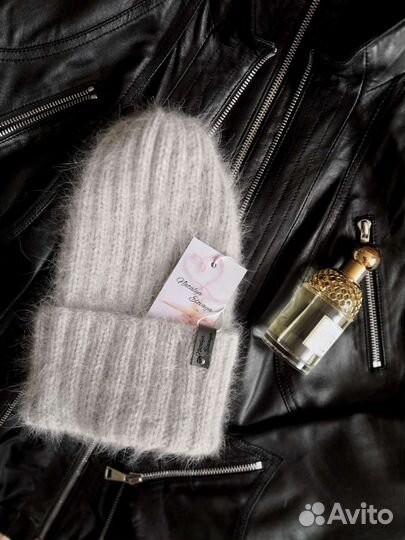 Шапка женская зимняя