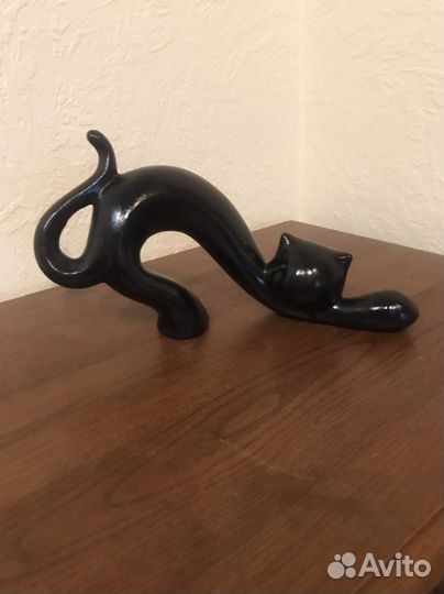 Статуэтка фигурка кошка