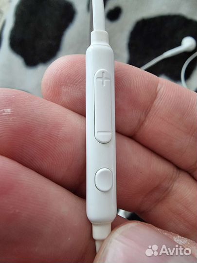 Проводные наушники samsung новые. Оригинал