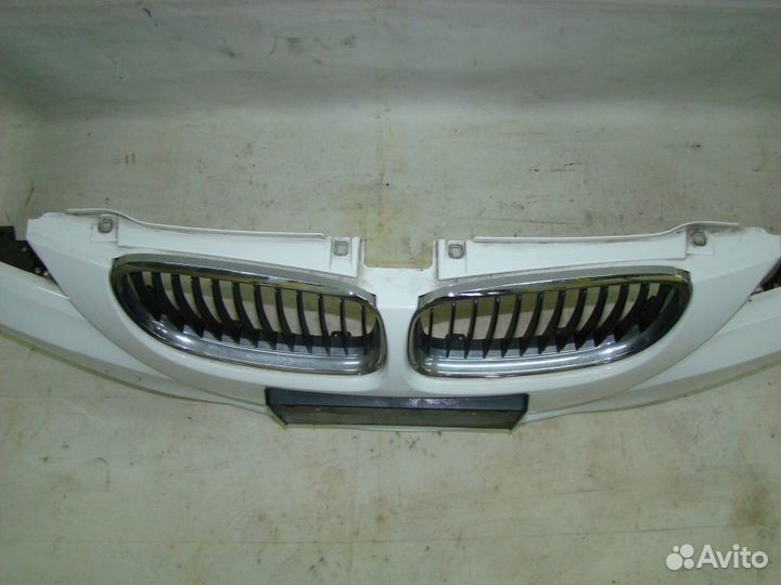 Бампер F в сборе с решетками BMW 320i E90 2010