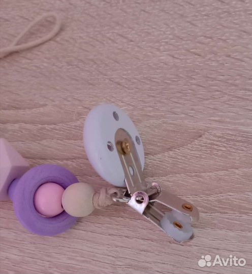 Держатель для пустышки