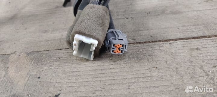 Nissan Almera Classic 2006-2013 проводка двери зад