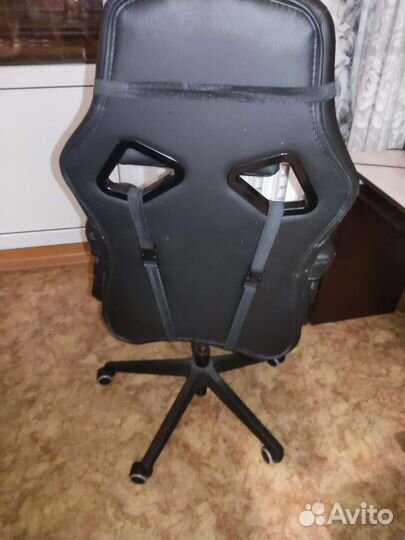 Игровое кресло zombie driver