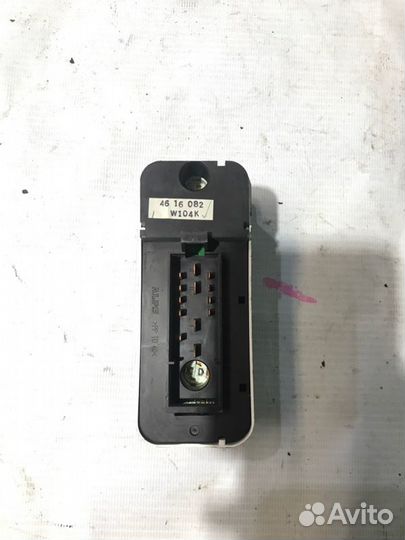 Блок управления стеклоподьемниками Saab 9-5 седан