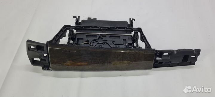 Бардачок9119796BMW7 F01/F023.5Бензин